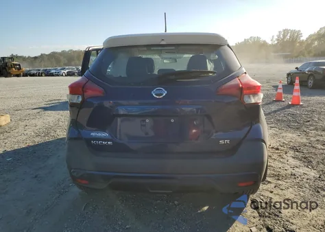 2019 Nissan Kicks S z USA, uszkodzony, nr VIN 3N1CP5CU4KL481089